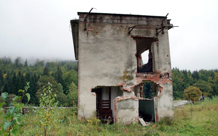 Vendre un terrain avec démolition d'une maison