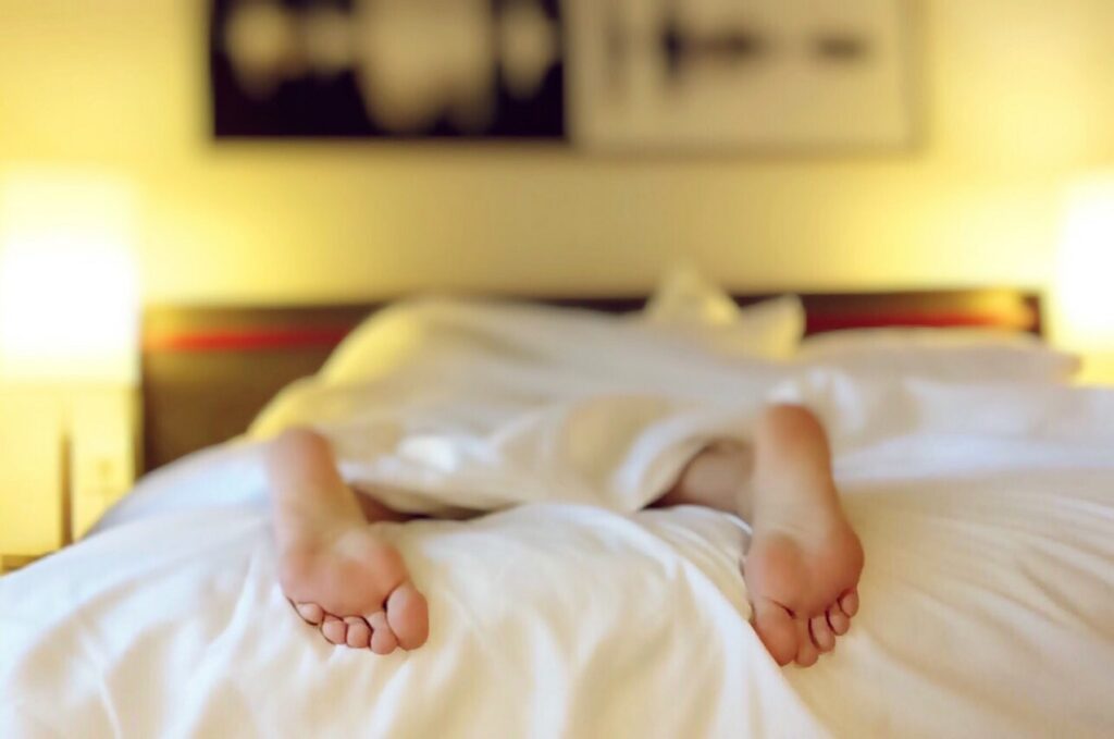 Comment reconnaître le sens d'un matelas pour un sommeil optimal
