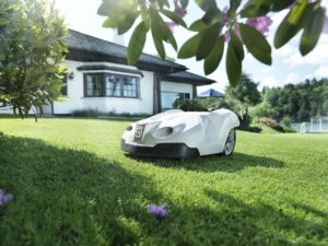Comment choisir le robot tondeuse adapté à votre jardin : critères essentiels à prendre en compte